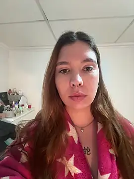 Snapshot of ineesdelrey chatting on February 2, 2026, 2:27 pm ineesdelrey online show from February 2, 2026, 2:27 pm