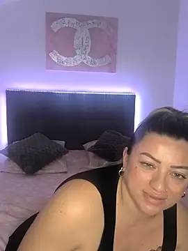 NinaRicci1518 online show from February 23, 2026, 2:28 pm