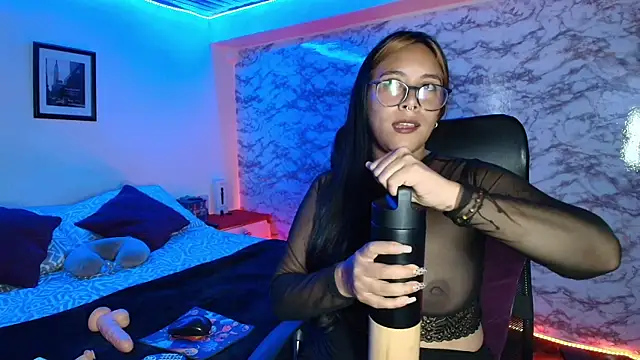 Snapshot of Camila_IRoose chatting on February 6, 2026, 9:44 pm Camila IRoose online show from February 6, 2026, 9:44 pm