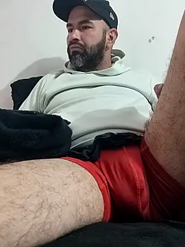 hairyandbigmann online show from February 10, 2026, 2:21 am