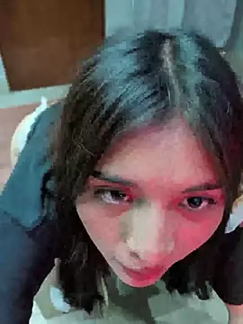 Snapshot of Sienna_Gol chatting on July 19, 2026, 11:23 pm Sienna Gol online show from July 19, 2026, 11:23 pm