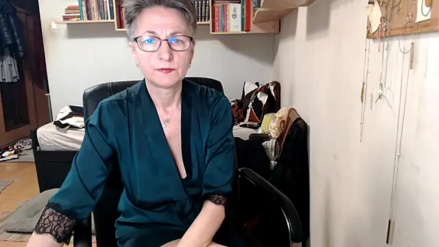 Snapshot of katemodel chatting on October 1, 2025, 9:25 am katemodel online show from October 1, 2025, 9:25 am