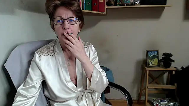 katemodel online show from January 19, 2026, 9:02 am