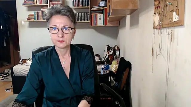 Snapshot of katemodel chatting on October 4, 2025, 6:59 am katemodel online show from October 4, 2025, 6:59 am