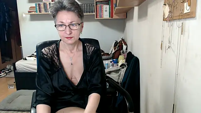 Snapshot of katemodel chatting on October 5, 2025, 7:10 am katemodel online show from October 5, 2025, 7:10 am