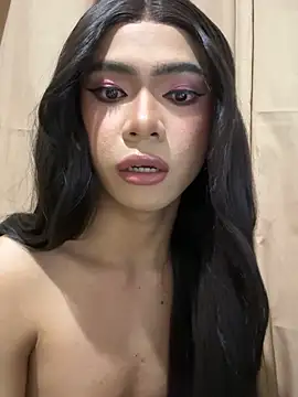 Irinashay online show from March 5, 2026, 7:32 pm