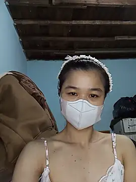 Snapshot of Daisy-lusia2026 chatting on July 4, 2026, 10:47 pm Daisy-lusia2026 online show from July 4, 2026, 10:47 pm