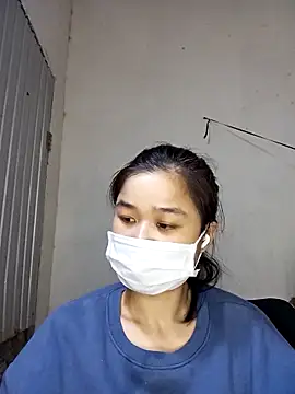 Daisy-lusia2026 online show from April 14, 2026, 2:44 pm