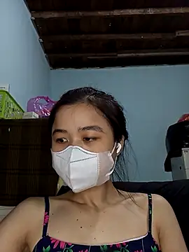 Daisy-lusia2026 online show from May 10, 2026, 9:13 am