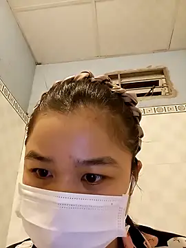 Daisy-lusia2026 online show from March 15, 2026, 10:28 pm