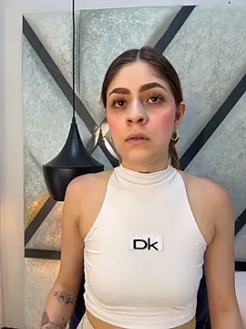 Snapshot of AriaWillssX chatting on March 2, 2026, 8:05 pm AriaWillssX online show from March 2, 2026, 8:05 pm