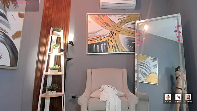 Snapshot of nina_swaan chatting on February 12, 2026, 11:10 am nina swaan online show from February 12, 2026, 11:10 am