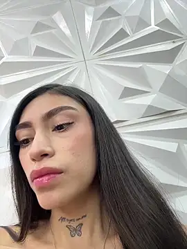 Snapshot of Bonny_Eva chatting on June 4, 2026, 4:55 pm Bonny Eva online show from June 4, 2026, 4:55 pm
