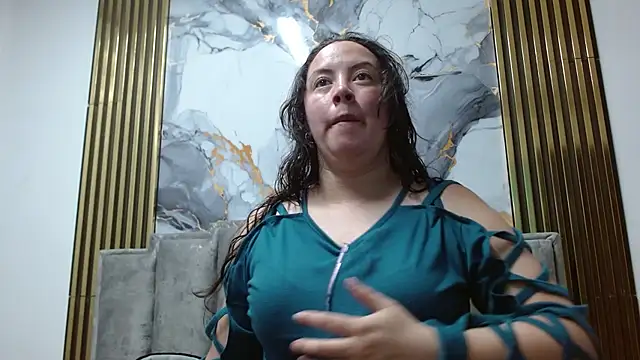 Snapshot of ElaMurray02 chatting on February 24, 2026, 12:17 pm ElaMurray02 online show from February 24, 2026, 12:17 pm