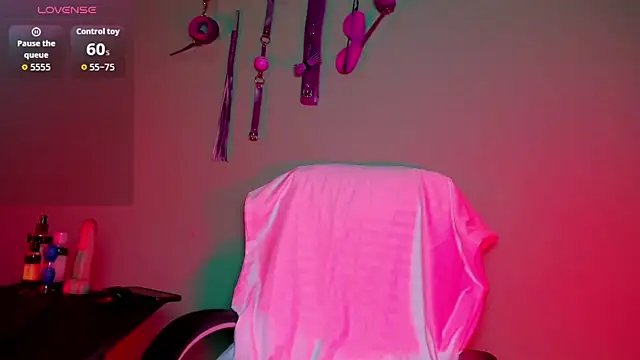 hazz smith  online show from April 4, 2026, 5:19 pm