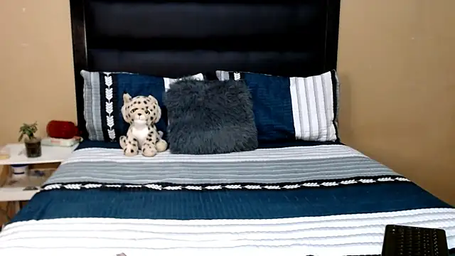 AppleAsss online show from February 23, 2026, 8:31 pm