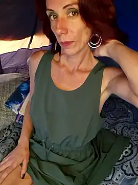 Snapshot of Paradice7 chatting on May 20, 2026, 9:56 pm Paradice7 online show from May 20, 2026, 9:56 pm