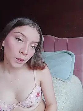 Snapshot of MimiSoftie chatting on February 28, 2026, 5:45 pm MimiSoftie online show from February 28, 2026, 5:45 pm