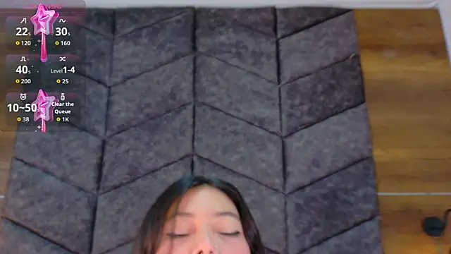 AnnieRouse   online show from March 27, 2026, 11:44 am