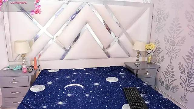 yaragarcia online show from February 7, 2026, 3:36 am