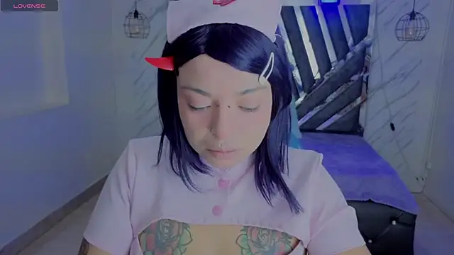  Vermell  online show from April 18, 2026, 8:09 pm