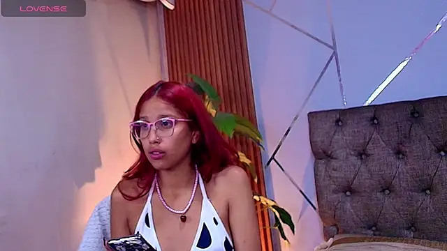 saphire  online show from March 24, 2026, 6:24 am