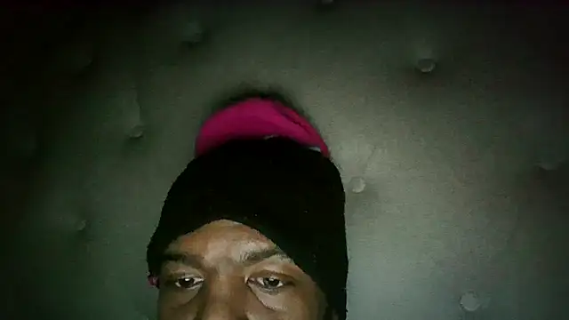 Karifrye online show from February 11, 2026, 5:18 am