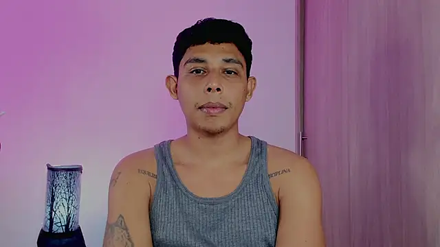 nilo2021 online show from March 30, 2026, 3:30 am