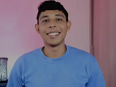 nilo2021 online show from March 25, 2026, 12:59 pm