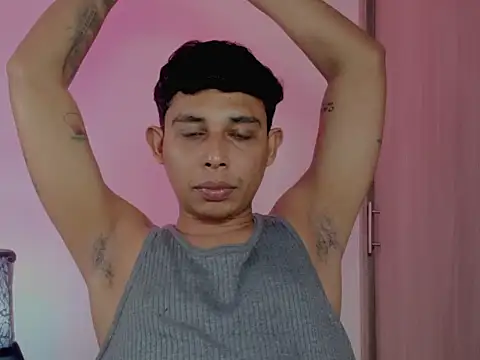 nilo2021 online show from March 27, 2026, 1:25 am