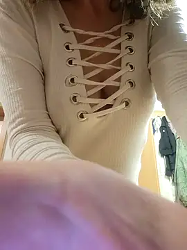 Isa363636 online show from March 11, 2026, 10:26 pm