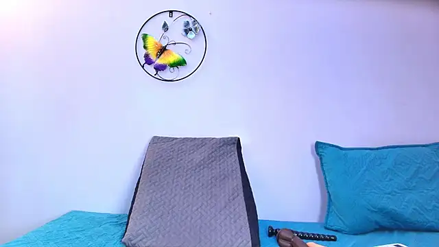 Snapshot of melany_roberts_ chatting on February 27, 2026, 3:18 am melany roberts online show from February 27, 2026, 3:18 am