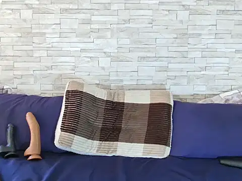 BustyBmw online show from February 16, 2026, 12:04 pm