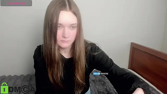 Elina X online show from May 9, 2026, 1:14 pm