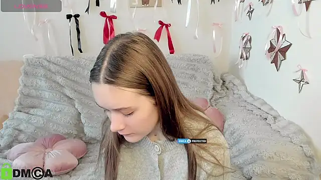 Elina X online show from July 12, 2026, 10:49 am