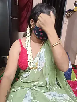 Snapshot of Madhusri_Tamil_Telugu chatting on June 4, 2026, 4:22 pm Madhusri Tamil Telugu online show from June 4, 2026, 4:22 pm
