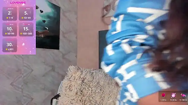 Victoria Rosee online show from March 31, 2026, 1:02 pm