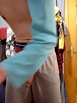 milky lake online show from February 10, 2026, 10:42 pm