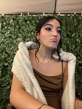 Snapshot of Valery_pink18 chatting on March 3, 2026, 12:17 am Valery pink18 online show from March 3, 2026, 12:17 am