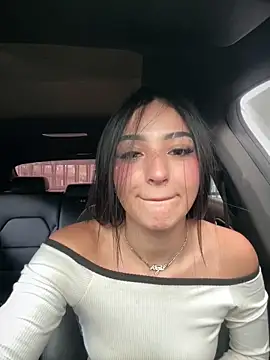 Snapshot of Valery_pink18 chatting on February 2, 2026, 9:47 pm Valery pink18 online show from February 2, 2026, 9:47 pm