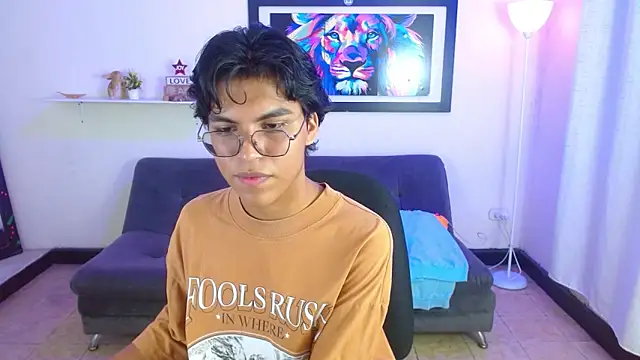 Maecum18 online show from March 6, 2026, 8:48 pm