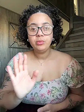 Snapshot of BabyChanntal chatting on March 3, 2026, 1:07 pm BabyChanntal online show from March 3, 2026, 1:07 pm