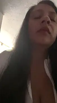 Bamby08 online show from March 16, 2026, 2:32 pm