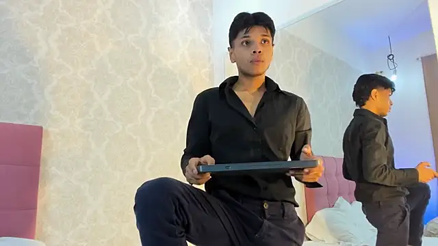 Alejandroo Montenegro online show from March 31, 2026, 9:28 pm