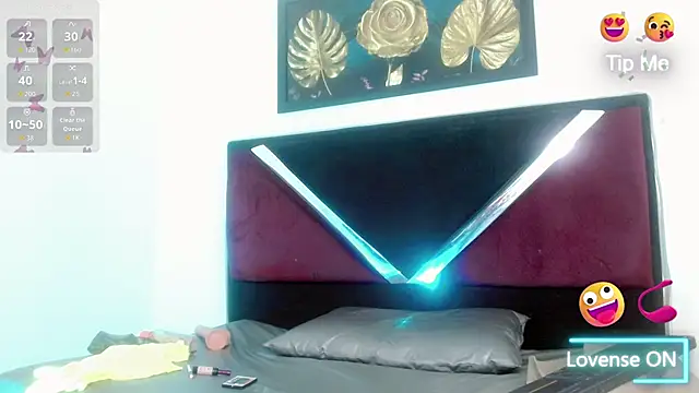 Snapshot of Adriana_Rodriguez_ chatting on February 5, 2026, 7:21 pm Adriana Rodriguez online show from February 5, 2026, 7:21 pm