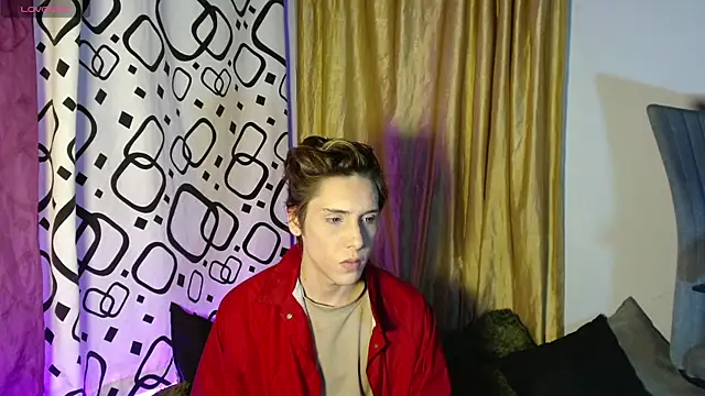 Snapshot of DannyParker_ chatting on July 17, 2026, 8:55 am DannyParker online show from July 17, 2026, 8:55 am