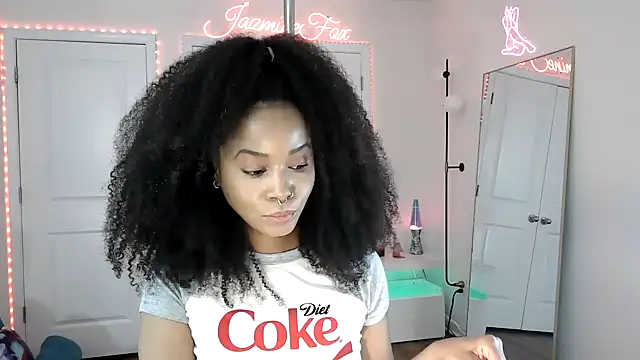 JazmineFoxx online show from April 20, 2026, 7:48 pm