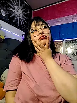 Snapshot of Lilith_Oni66 chatting on February 6, 2026, 9:44 pm Lilith Oni66 online show from February 6, 2026, 9:44 pm