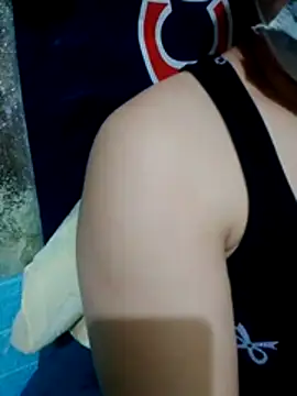 Snapshot of YIYI-502 chatting on February 25, 2026, 2:50 pm YIYI-502 online show from February 25, 2026, 2:50 pm