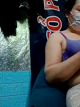 Snapshot of YIYI-502 chatting on February 27, 2026, 2:50 pm YIYI-502 online show from February 27, 2026, 2:50 pm